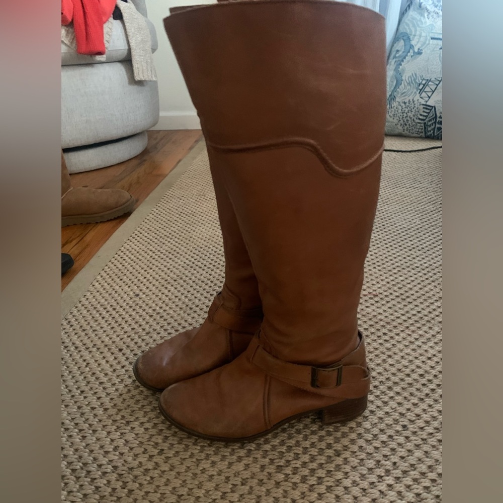 Leather boots